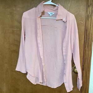 PRETTY PINK LINEN BUTTON UP